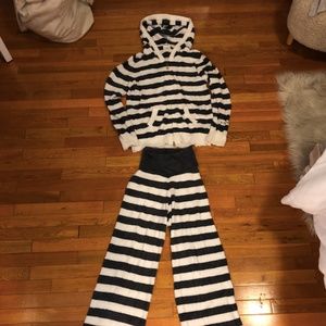 Matching Coordinates - Hoodie & Capri Pant